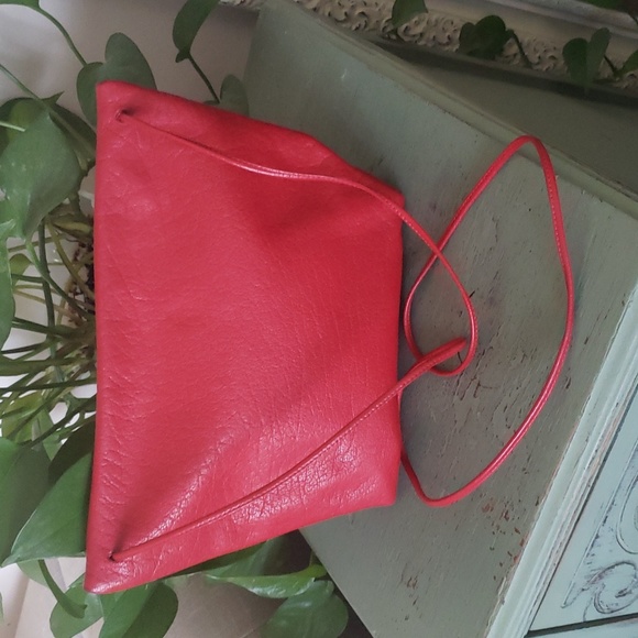 Vintage Carlos Falchi Red Leather Crossbody Bag - Picture 5 of 11